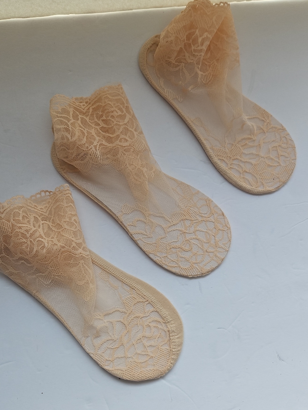No-Show Lace Footies - Nude